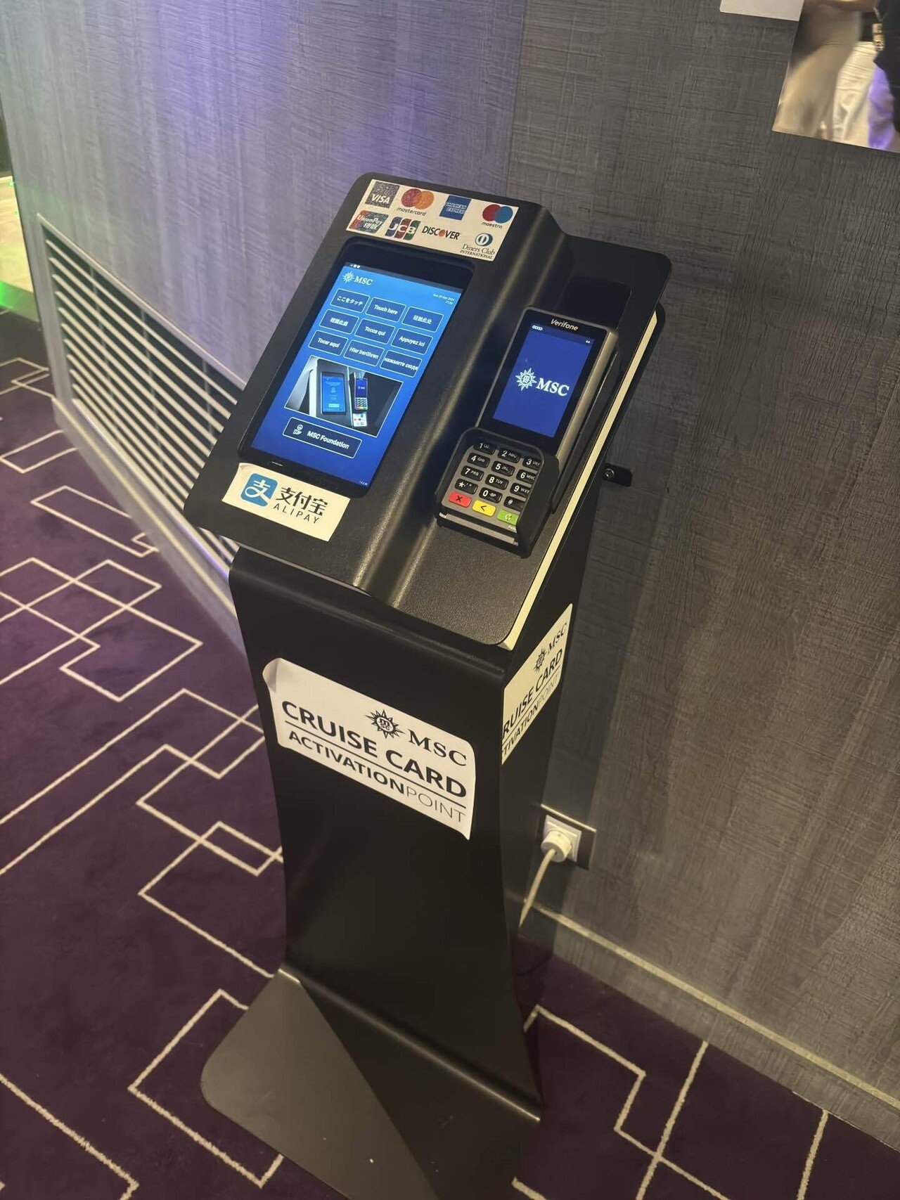 MSCベリッシマ船内のクレジットカード連携端末