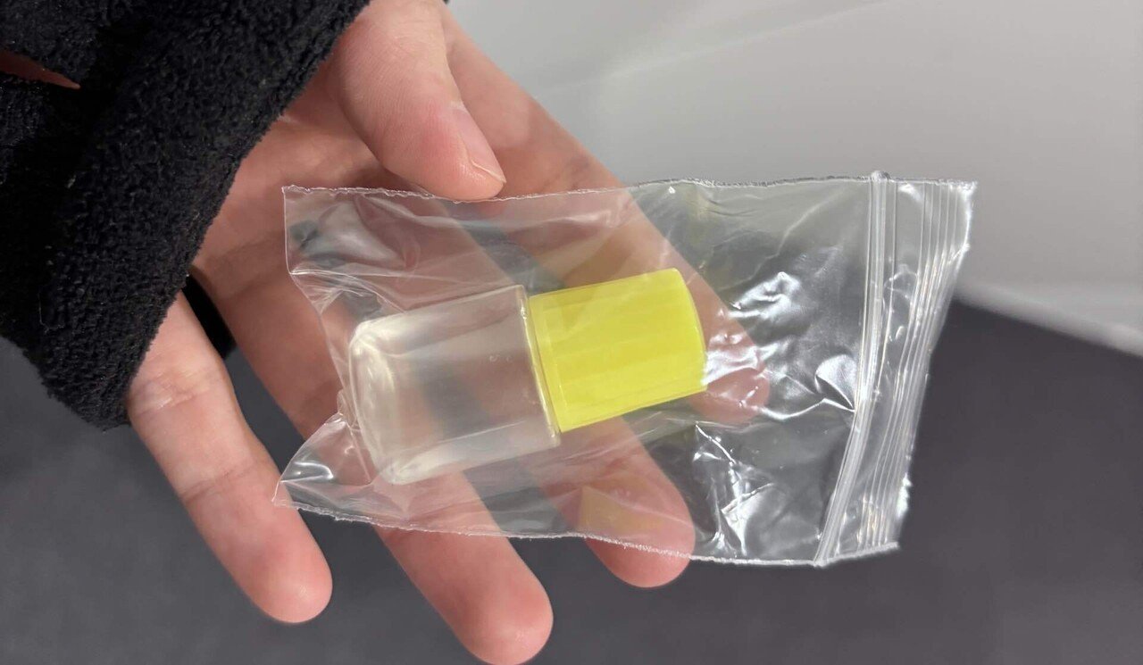 瞳孔を広げるための点眼薬